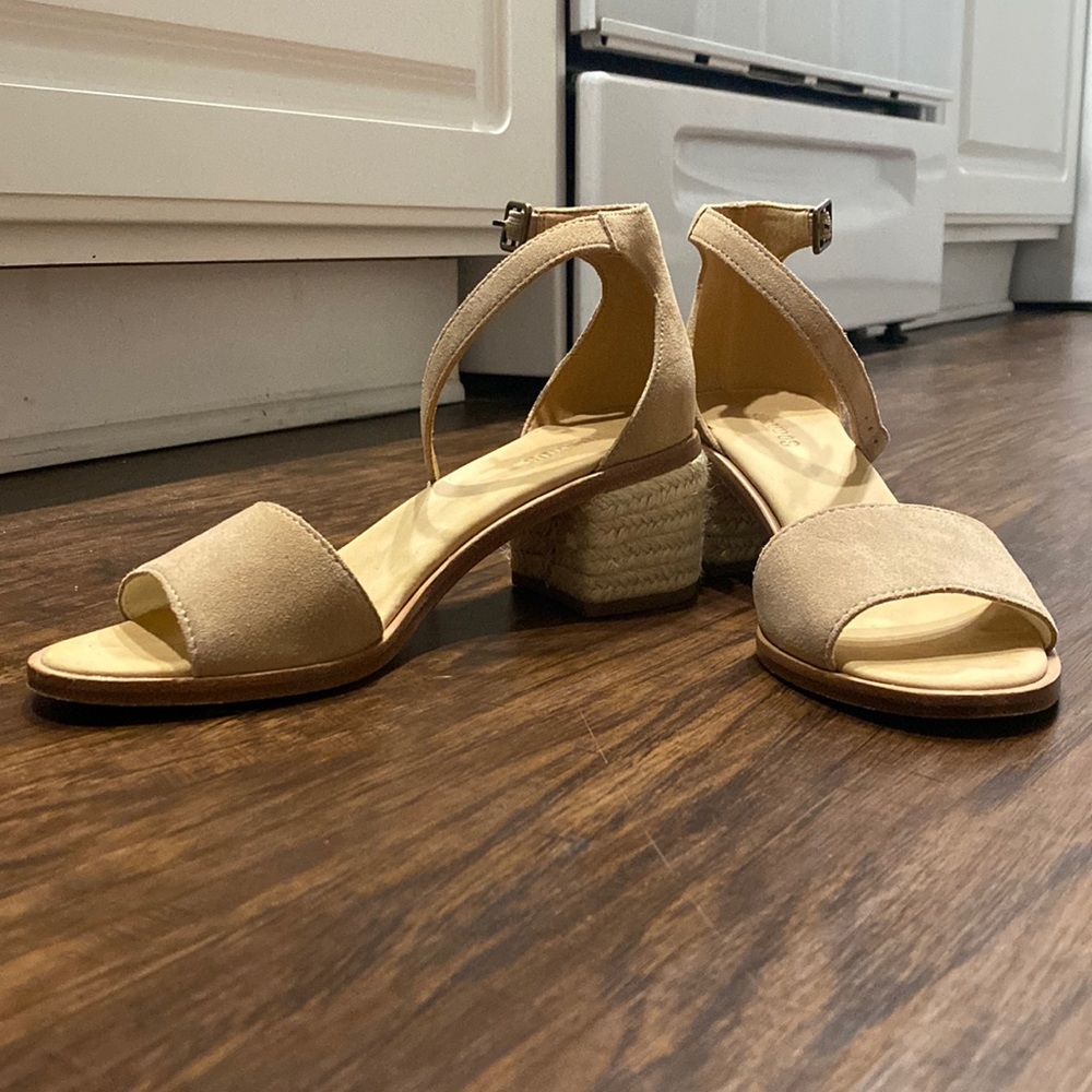 Soludos Sorrento Midheel 7.5 (Blush) - Like New